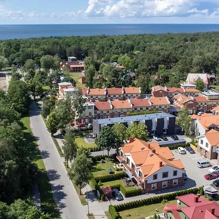 The Tourist 2bd/2bh Apt, Terrace+parking, By Cohost Butas Klaipeda