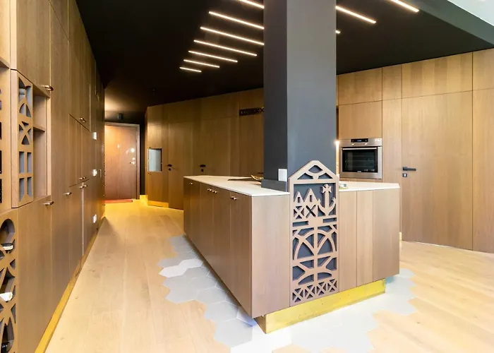 公寓 The Tourist 2bd/2bh Apt, Terrace+parking, By Cohost *